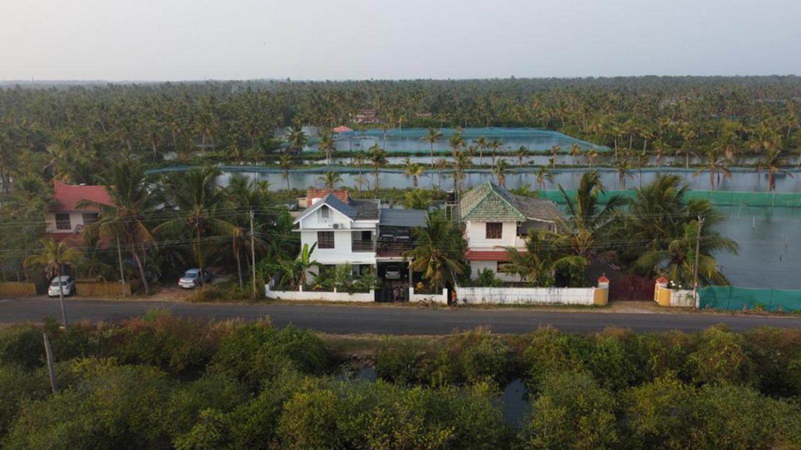 Karma Homestay Mundrothuruth Екстер'єр фото